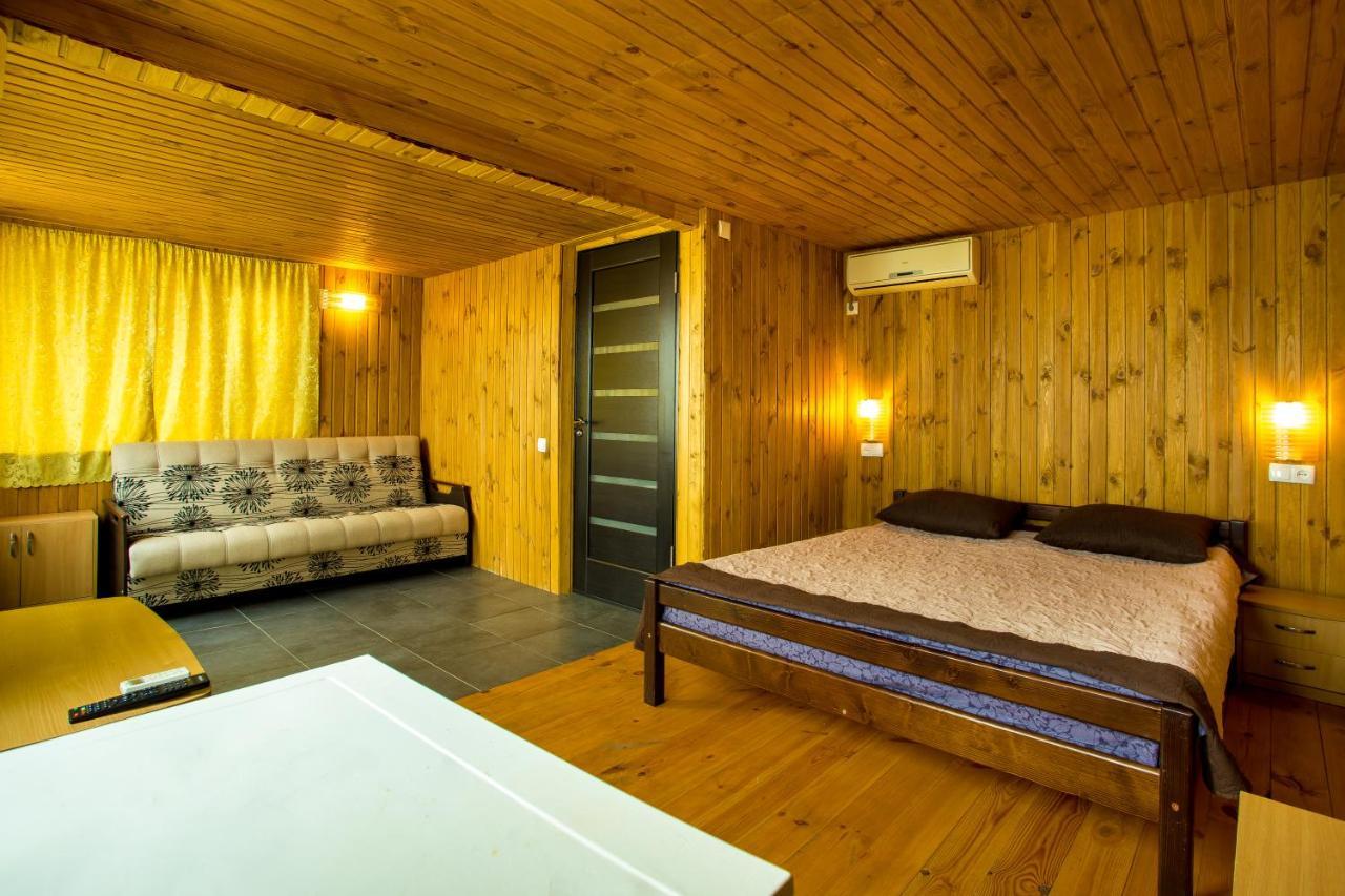 Б/О Pina Colada Hotel โอชาคิฟ ภายนอก รูปภาพ